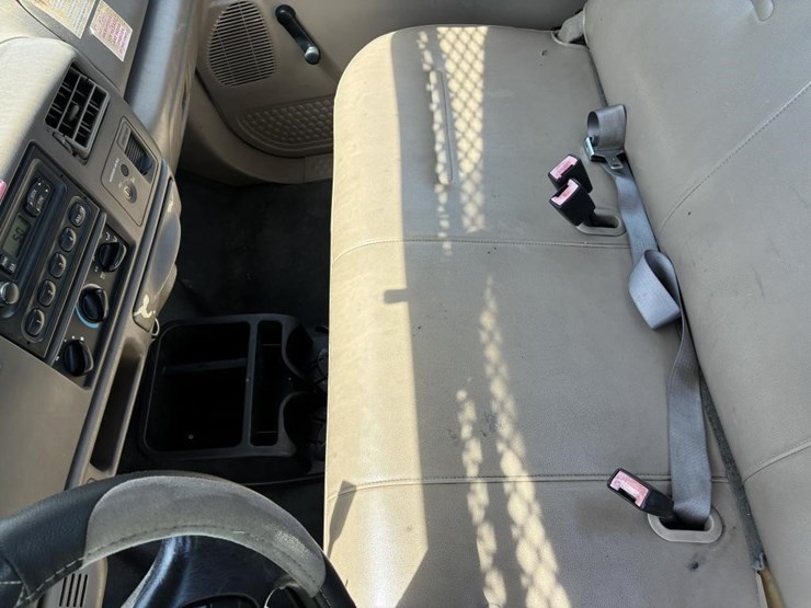 2004-ford-f250-image-17