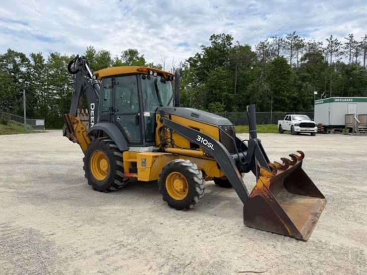 2018-deere-310sl-image-5