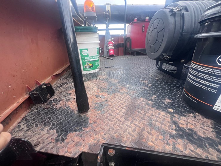 case-ih-8010-image-58