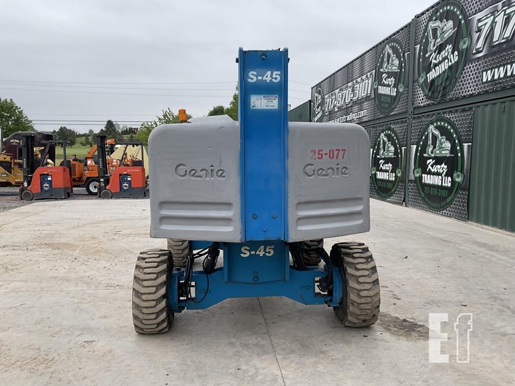 2005-genie-s45-image-3