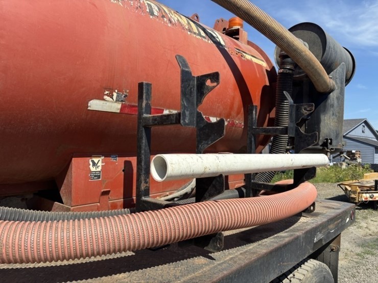 2006-ditch-witch-fx60-image-18