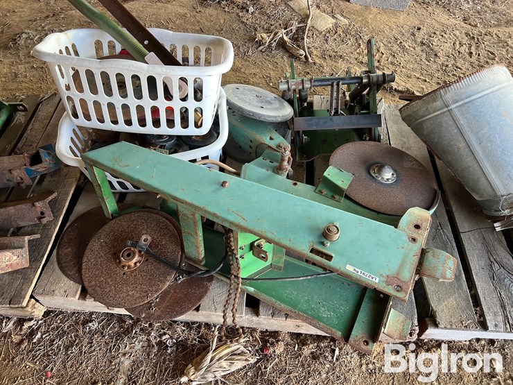 john-deere-7000-image-4