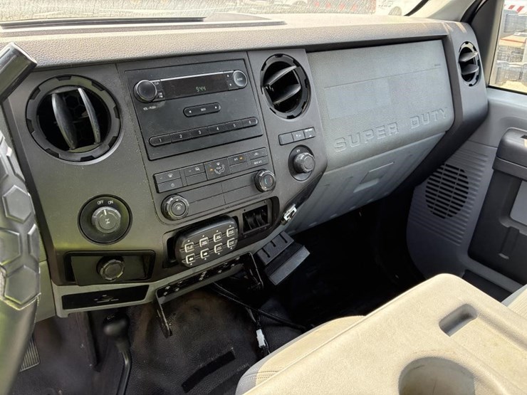 2011-ford-f250-image-19