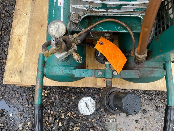 #2834-•-rol-air-compressor-image-5