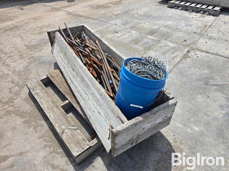 concrete-form-stakes-image-5