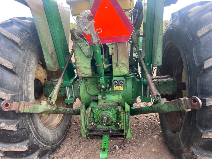 john-deere-4020-image-21