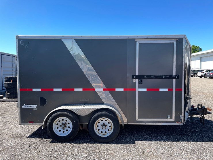 #2862-•-2017-pace-tandem-axle-enclosed-trailer-(has-wi-title)-image-4