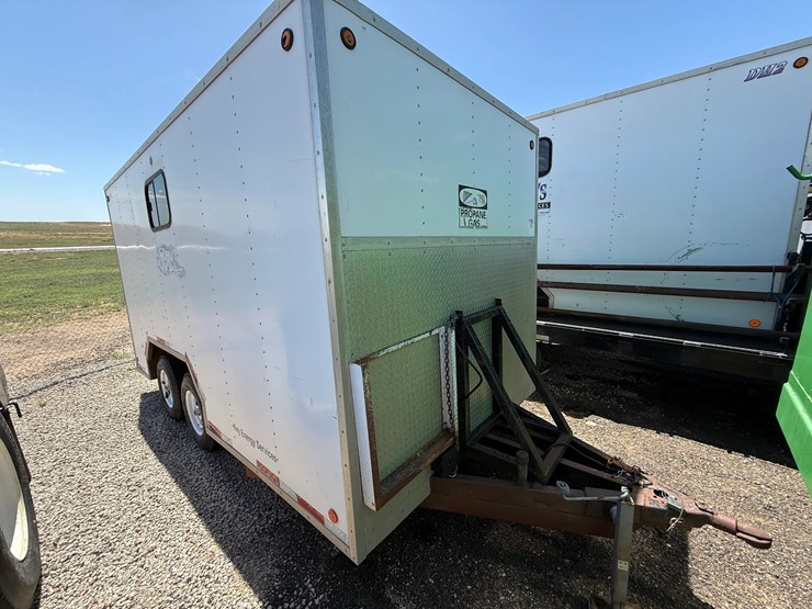 2000-carrier-trailer-14’x7’-t/a-doghouse-bp-trailer-image-2