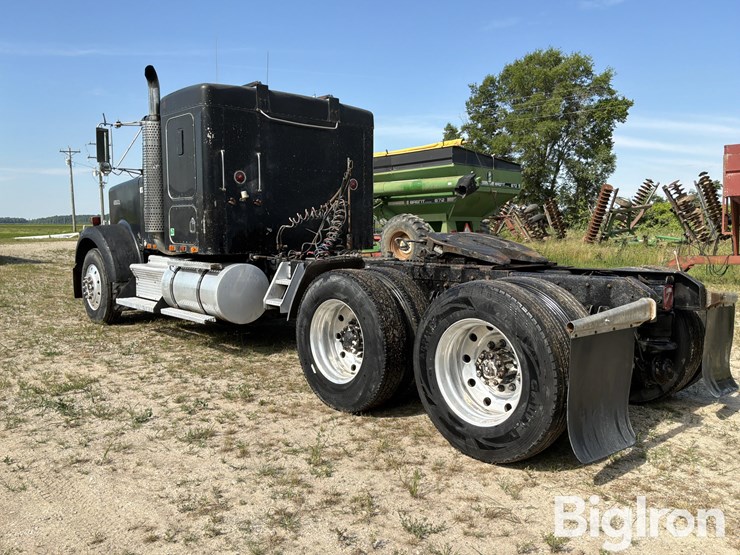 1986-kenworth-w900-image-7