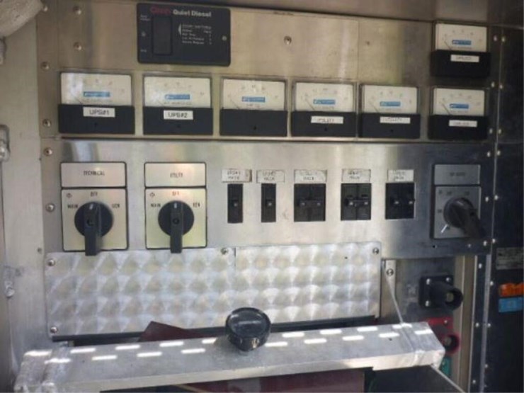 2004-caterpillar-c7-image-33