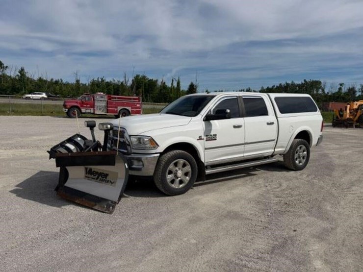 2015-ram-2500-hd-image-1