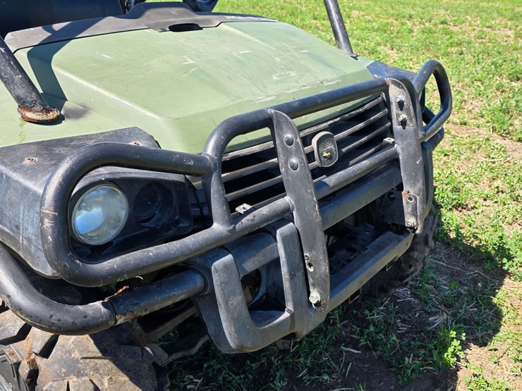 john-deere-gator-image-13