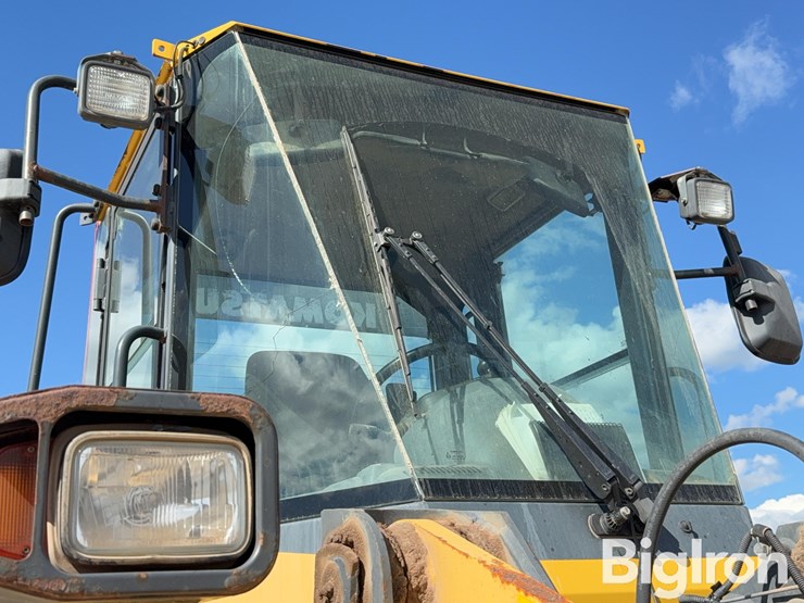 2005-komatsu-wa250-5l-image-16