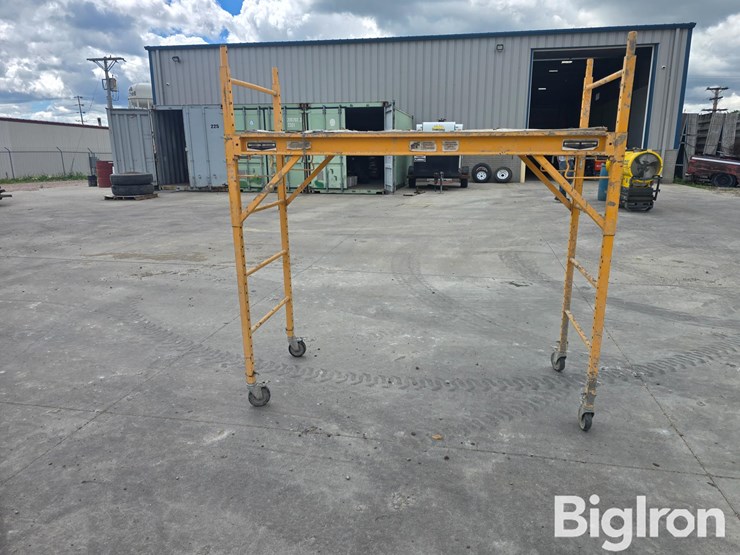 rolling-scaffold-image-6