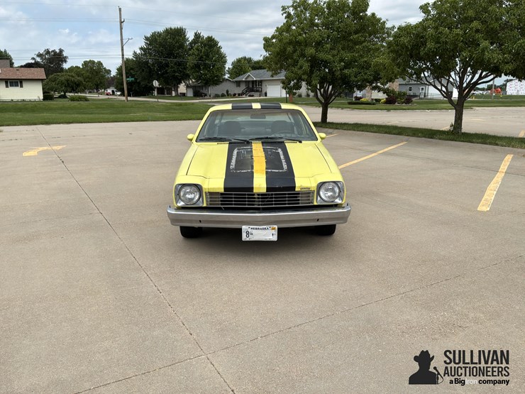 1975-chevrolet-monza-2-door-coupe-image-2