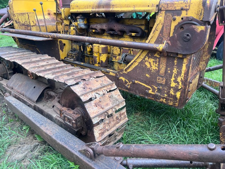 #2047-•-cat-dozer-image-4