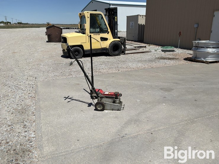 floor-jacks-image-4