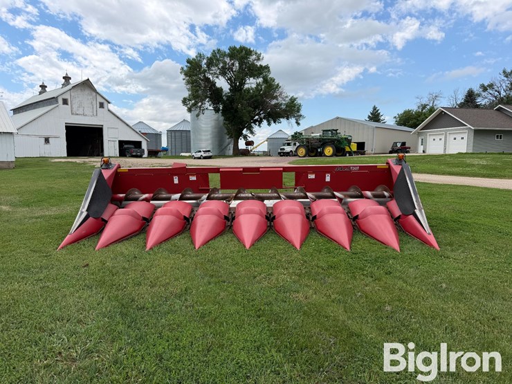 2010-case-ih-3408-image-2