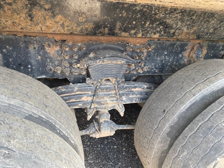 #2872-•-2006-freightliner-quad-axle-dump-truck-(title-in-delay)-image-23