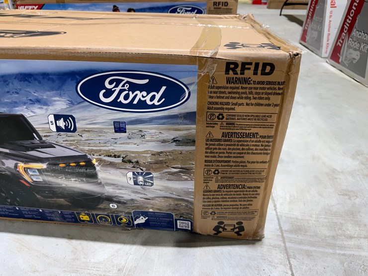 ford-f150-raptor-image-6
