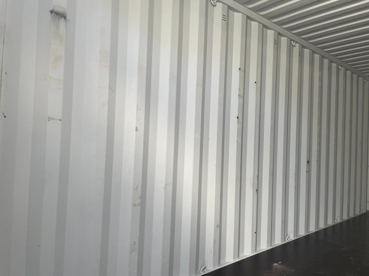 #2435-•-20'-standard-height-shipping-container-image-8
