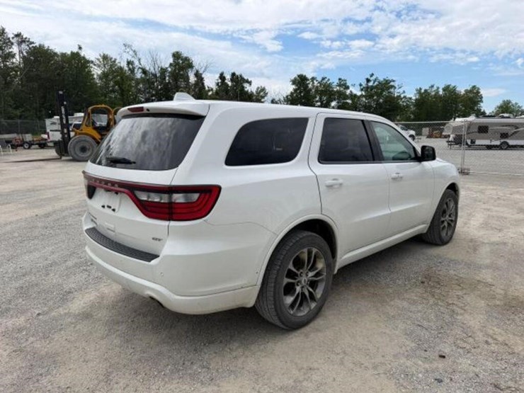2019-dodge-durango-image-3