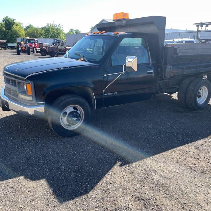 1997 CHEVROLET 3500