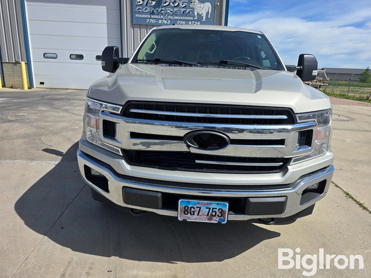 2018-ford-f150-xlt-image-2