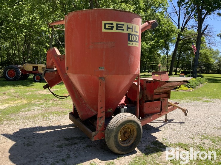 gehl-100-image-5