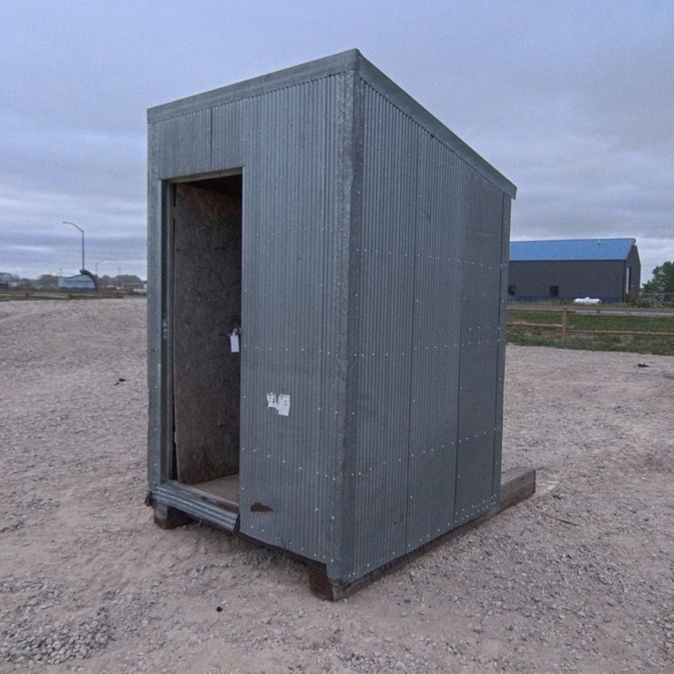 #2028 • Tack Shed