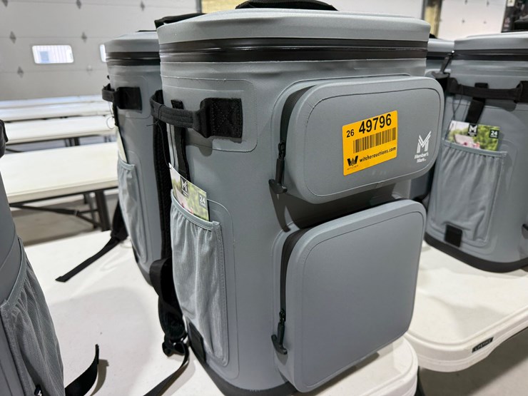 #49796-•-lot-of-(2)-unused-member-mark-backpack-coolers-image-3