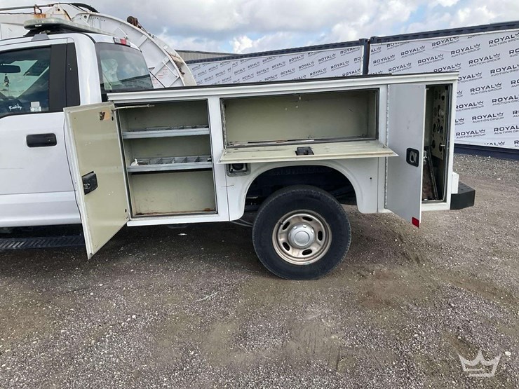 2019-ford-f250-image-38