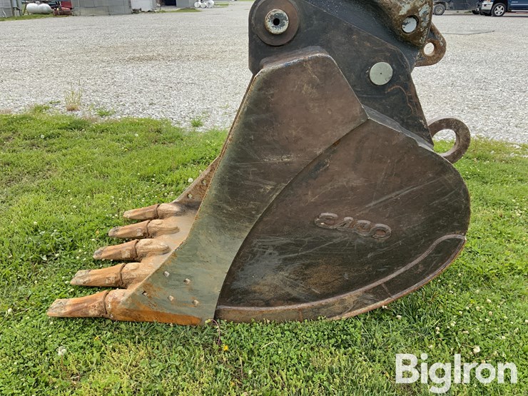 2007-deere-240d-lc-image-17