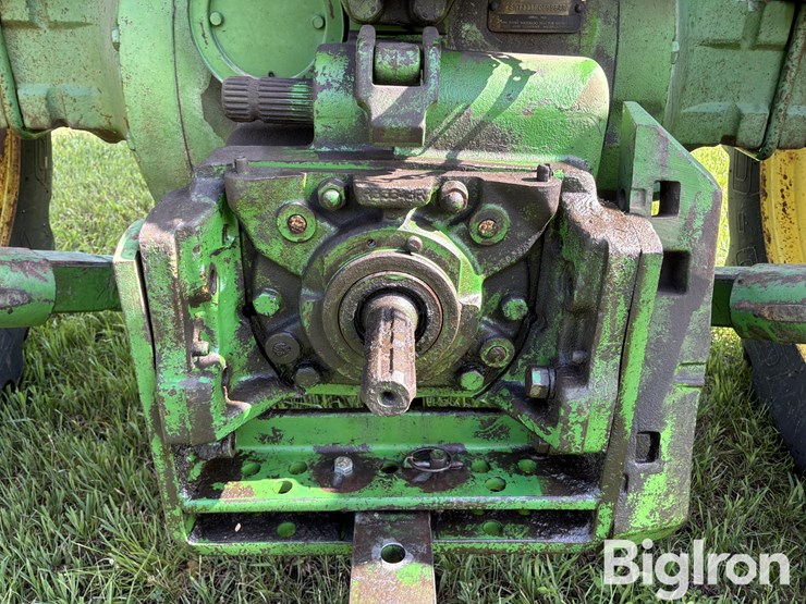 1965-john-deere-3020-image-17