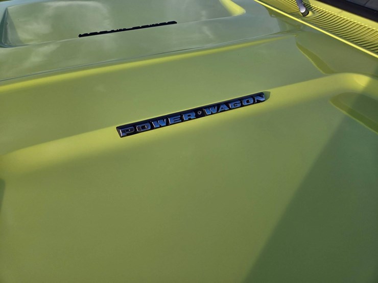 1977-dodge-w200-image-9
