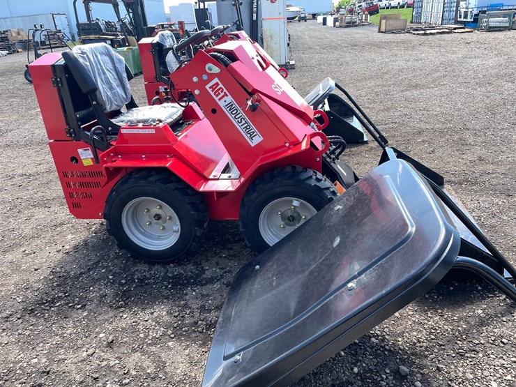 #2894-•-agt-sda-140w-wheeled-mini-skid-steer-image-4