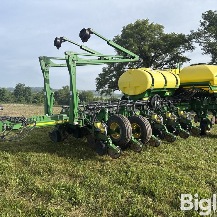 2008 JOHN DEERE 1770NT CCS