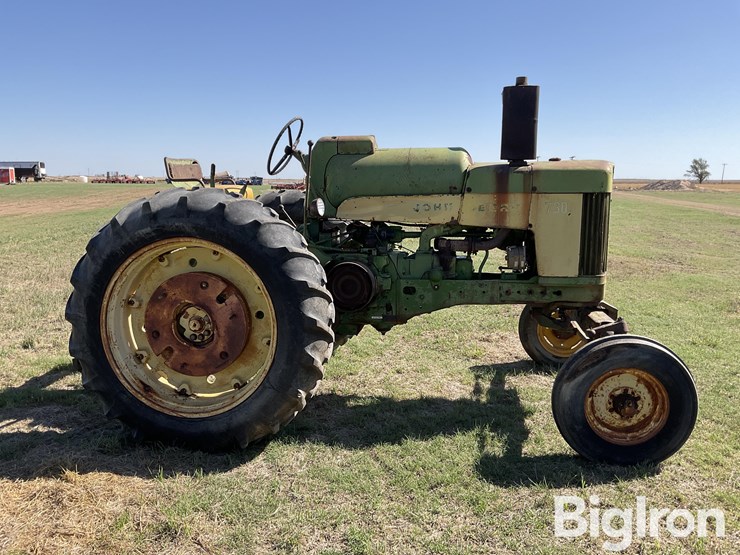 1959-john-deere-730-image-4