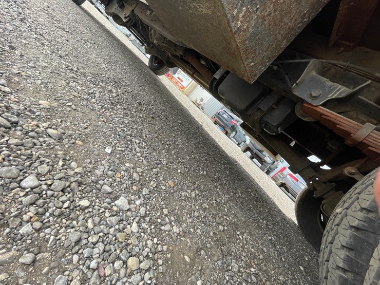 2012-ford-f350-xl-image-21