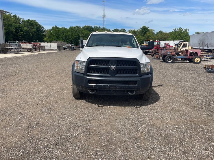 2015-ram-5500-hd-image-2