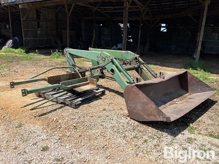 john-deere-158-image-3