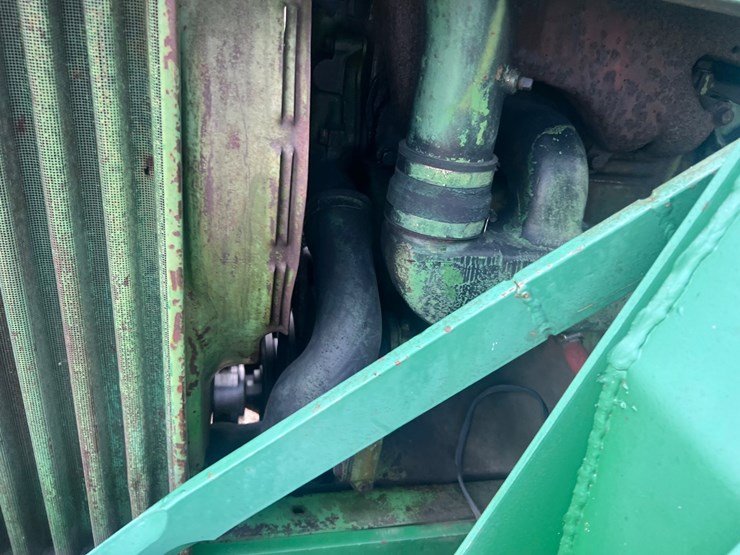 john-deere-4020-image-46