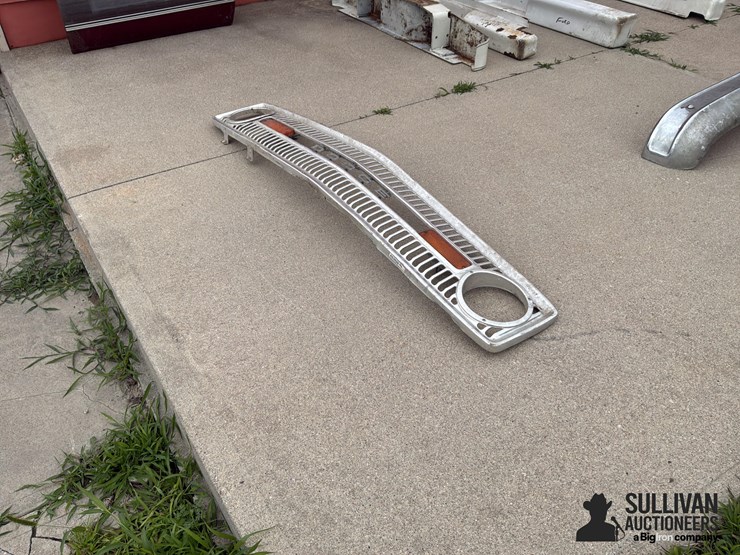 dodge-aluminum-grill-image-1