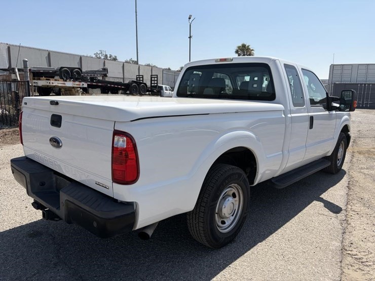 2015-ford-f250-image-3