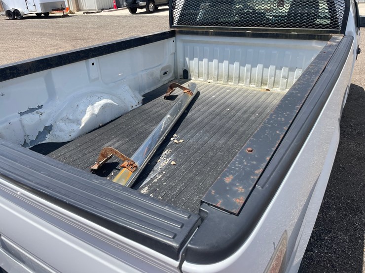 2009-ford-f150-xl-image-17