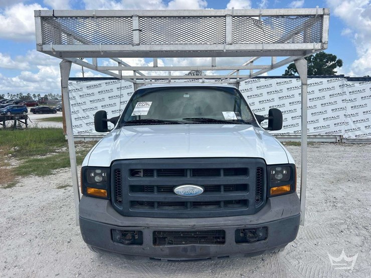 2006-ford-f250-image-32