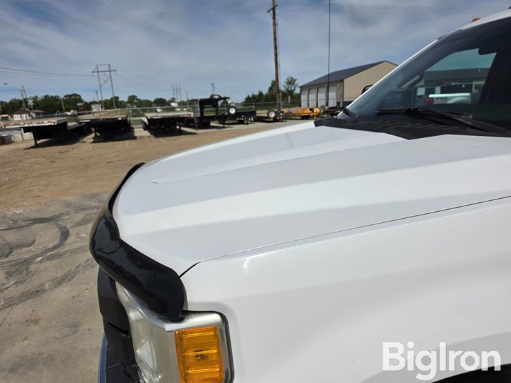 2017-ford-f250-xl-image-16