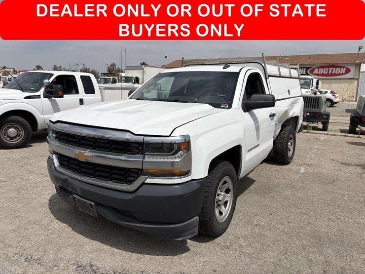 2016-chevrolet-1500-image-1