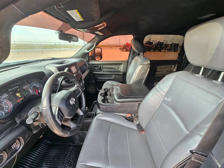 2024-dodge-3500-image-7