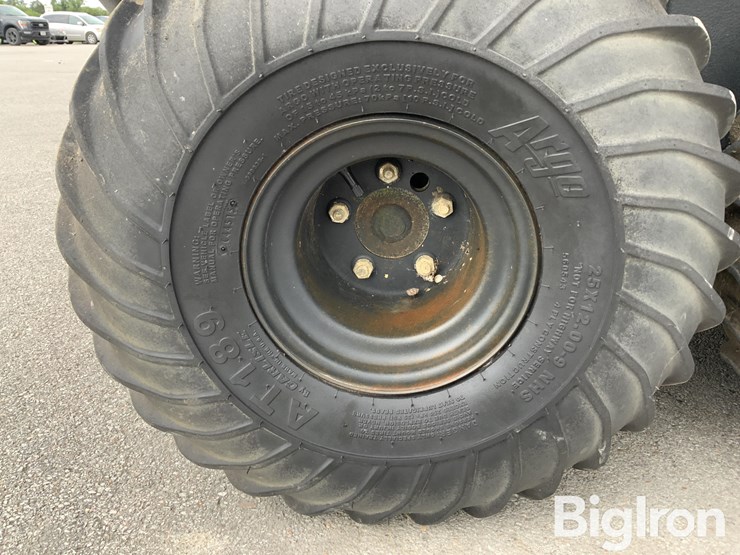 2016-massey-ferguson-730-image-17